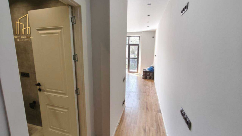 apartment-for-sale-on-lake-lisi-big-2